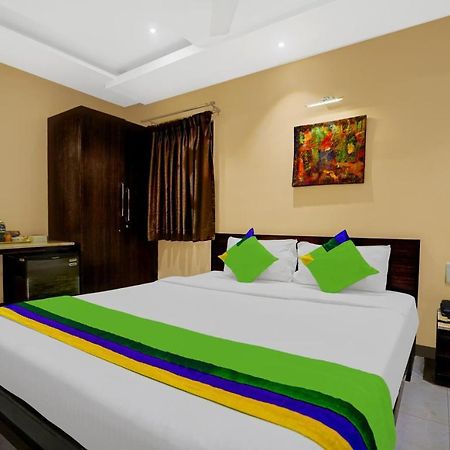 Treebo Trend Strawberry Inn Venna Lake Mahābaleshwar Exterior foto
